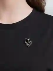 Черный брошь женская котик