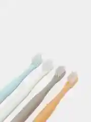 Щетка для зубов 4шт в упаковке