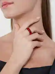 Красный кольцо дорожка