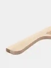 Черный расческа деревянная