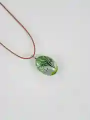 Лесной зеленый ожерелье на шею, с прозрачным кулоном