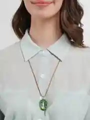 Лесной зеленый ожерелье на шею, с прозрачным кулоном
