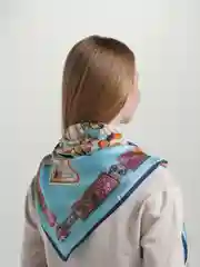 Платок женский с принтом