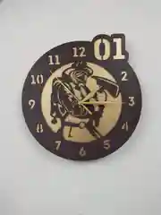 Часы настенные из дерева "01"