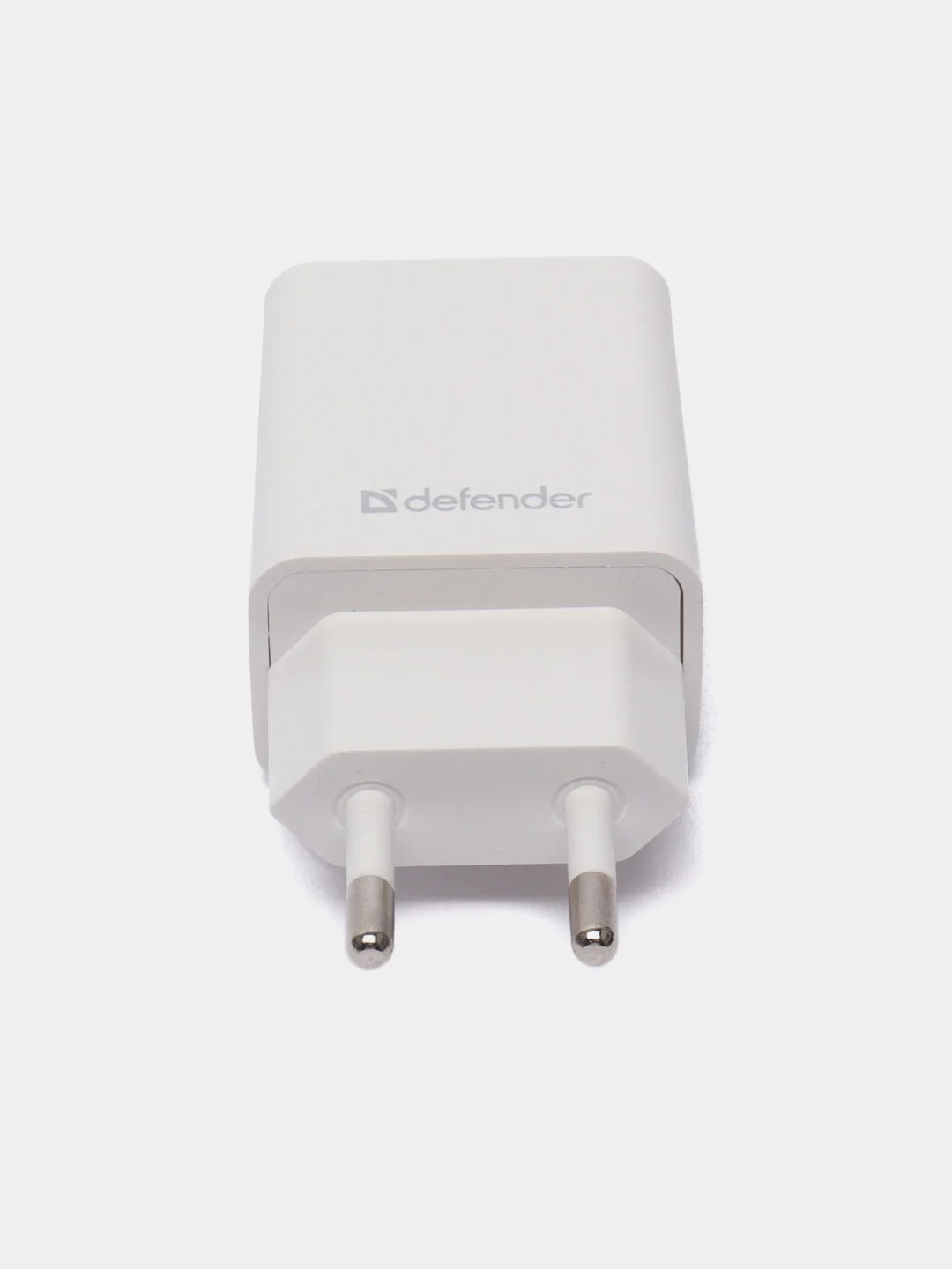 Белый сетевое зарядное устройство для телефона Defender на 3xUSB 5V/3.1А UPA-31, белый