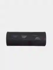 Черный футляр для очков