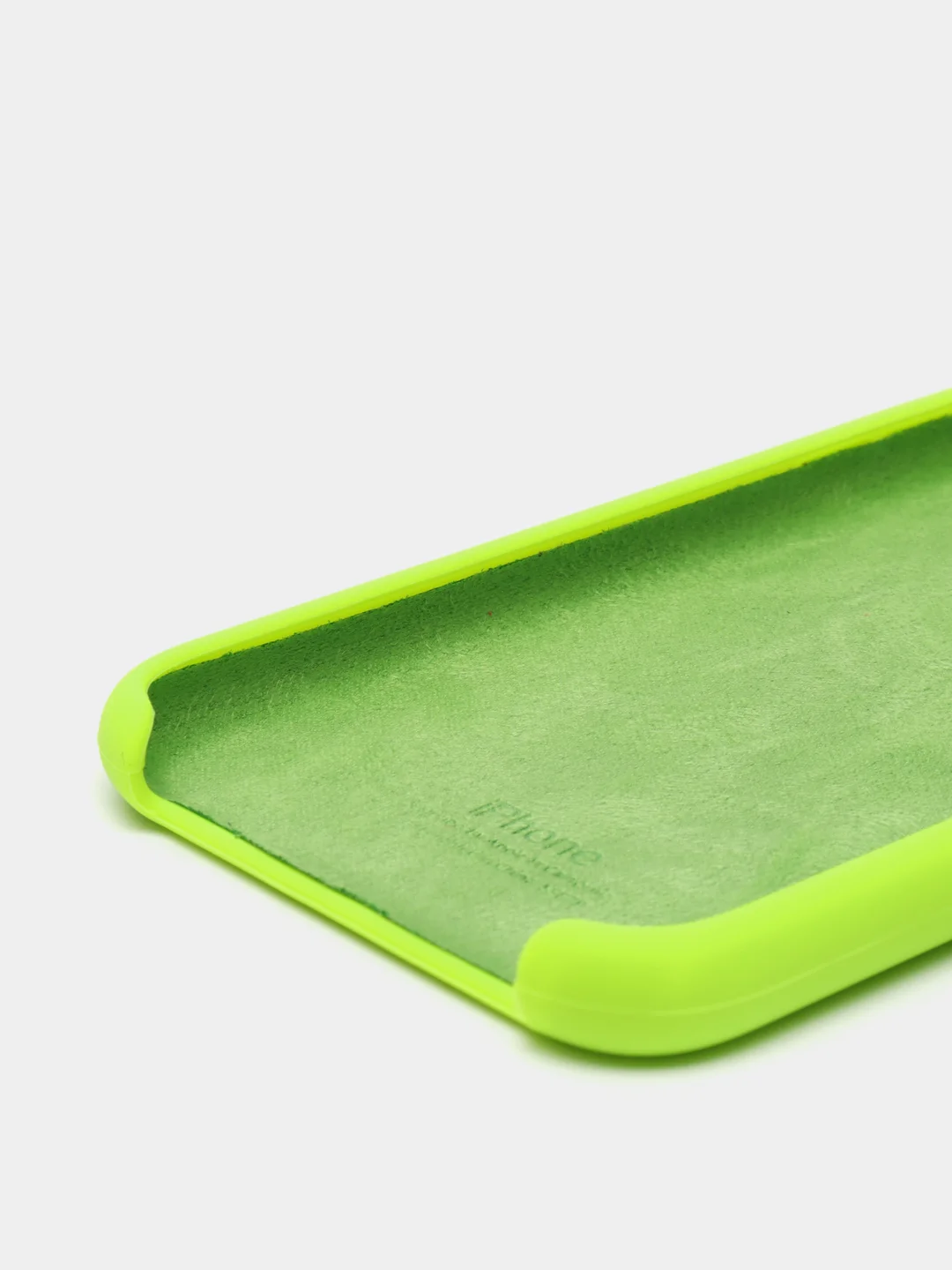 Салатовый чехол Silicone Case для Apple iPhone 11 силиконовый противоударный для айфона Soft Touch