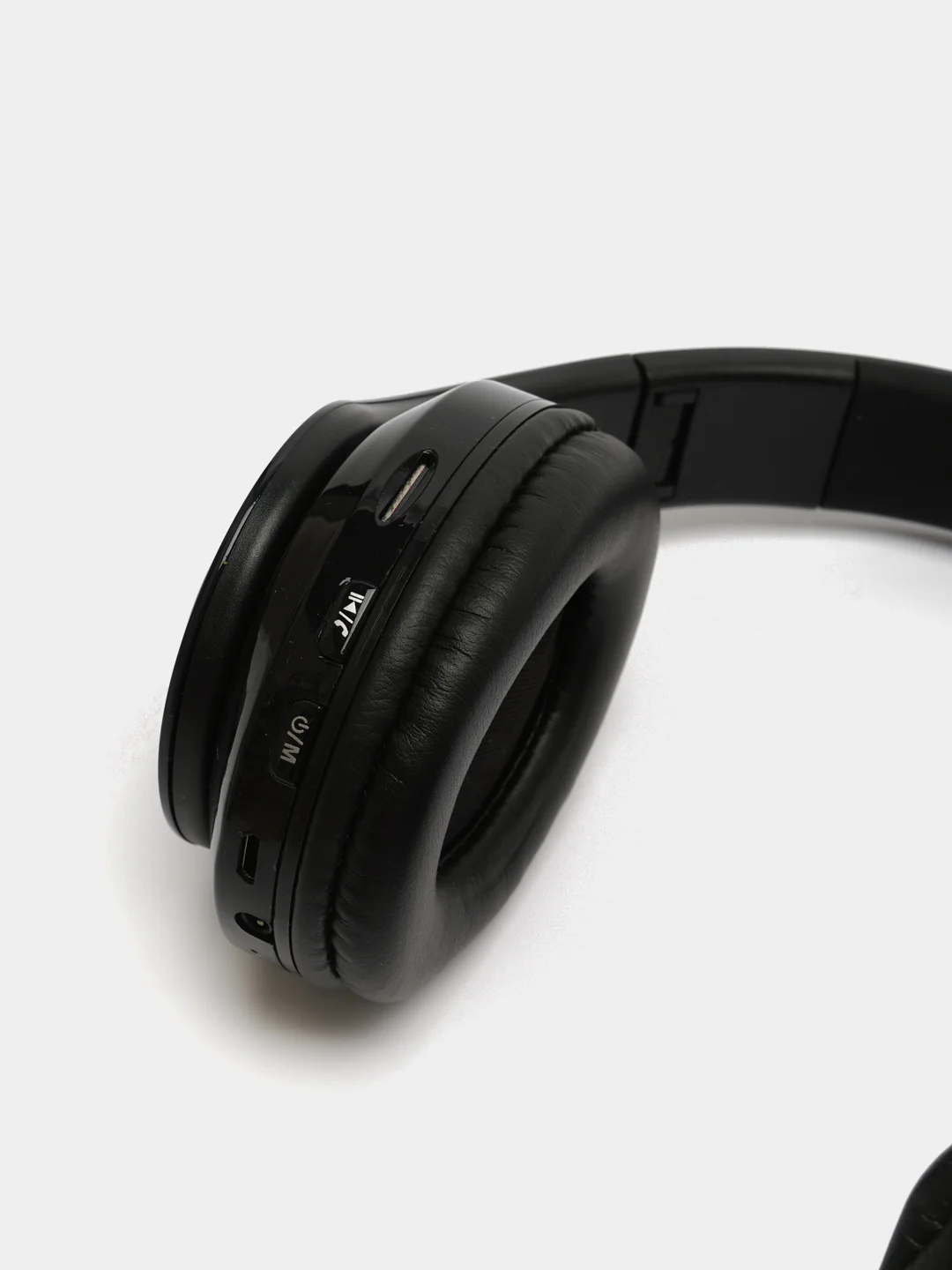 Черный наушники беспроводные, со светодиодной подсветкой, Bluetooth B39  Wireless