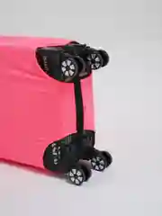 Розовый чехол для чемодана Light, 4 размера, 7 цветов