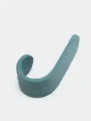 Серый крючок самоклеящийся для ванны и кухни
