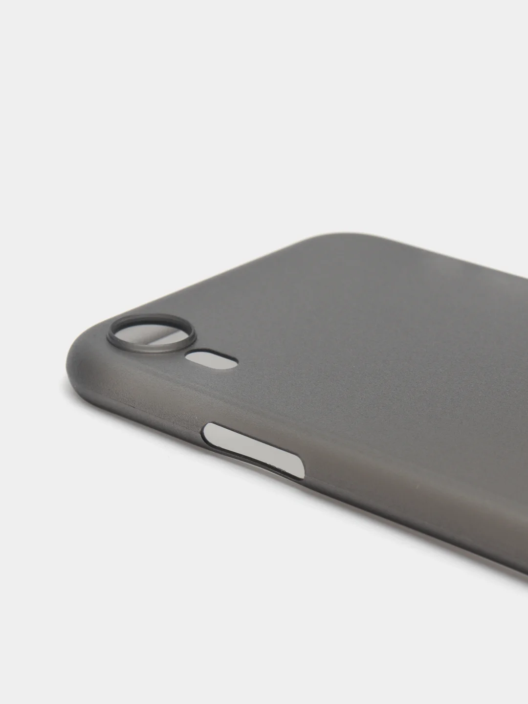 Черный чехол на iPhone 6, 6S, 7, 8, SE 2020, 7 Plus, 8 Plus, X, XS, XS Max, XR, 11, 11 Pro, 11 Pro Max, 12