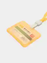 Оранжевый бейдж, пластиковый, горизонтальный