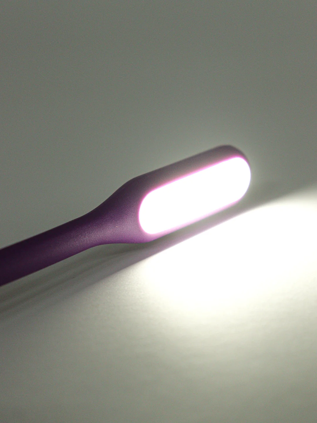 Фиолетовый светодиодный USB светильник, гибкая LED лампа, фонарик