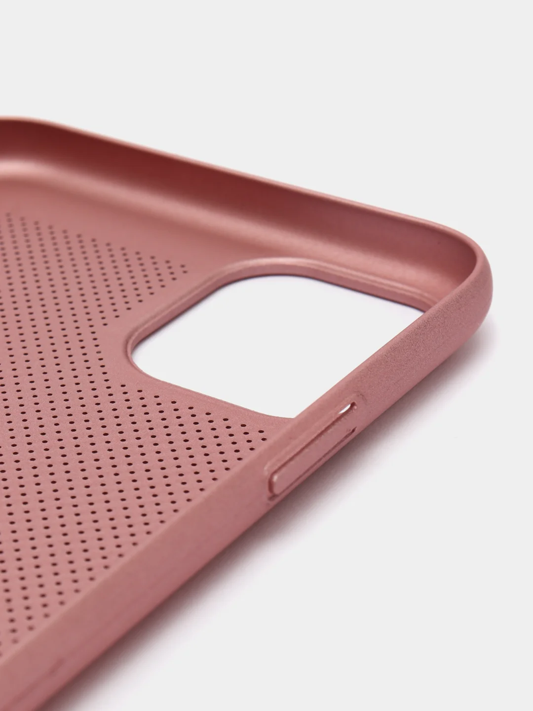 Розовый чехол ультратонкий с перфорацией для Айфон iPhone 11, iPhone 11 Pro, iPhone 11 Pro Max