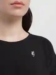 Угольный брошь "Буква"