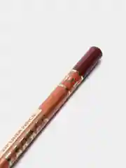 Карандаш для губ матовый