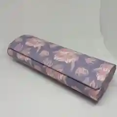 Сиреневый футляр для очков