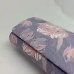Сиреневый футляр для очков