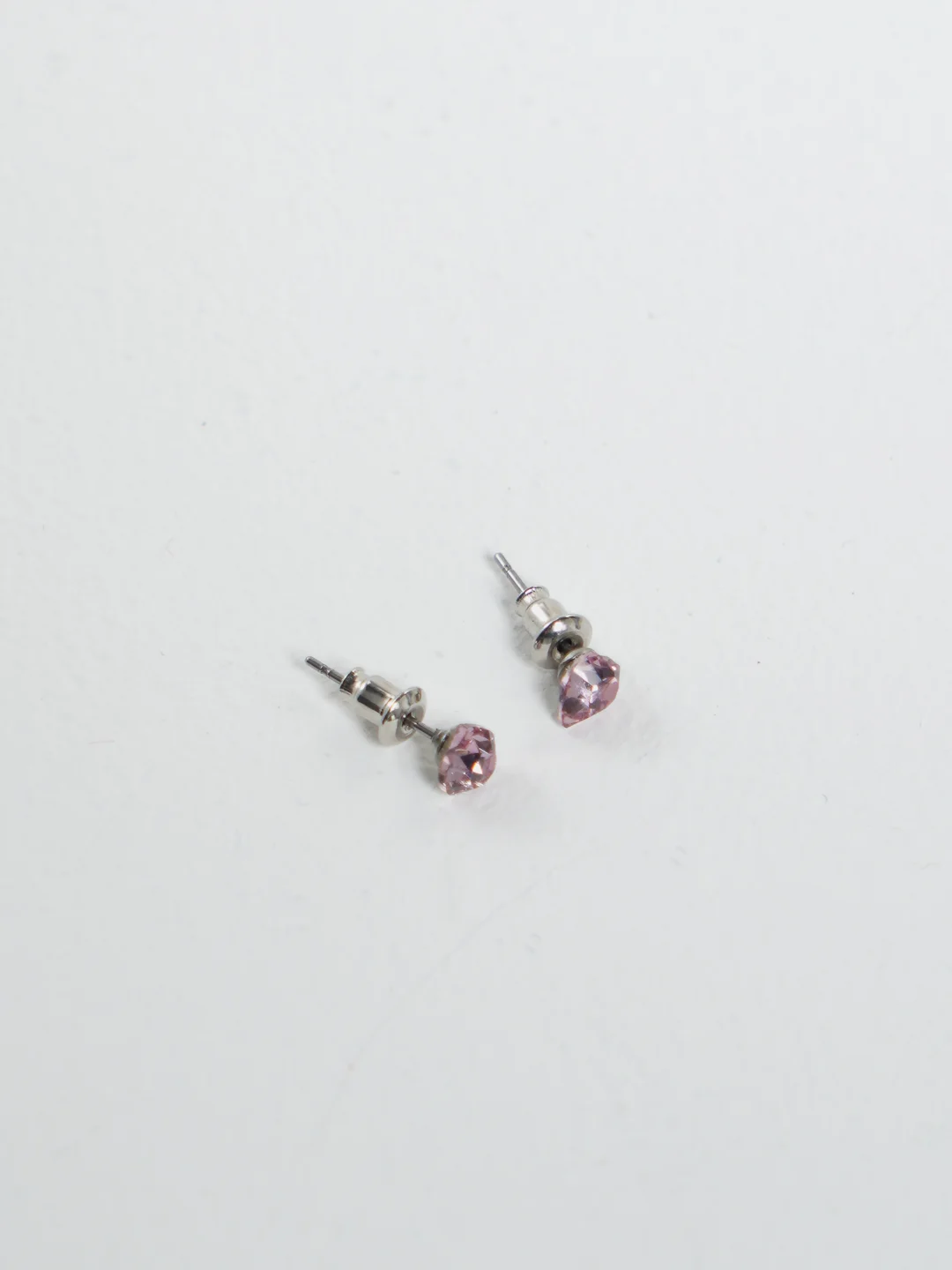 Сиреневый серьги-гвоздики Swarovski Xuping