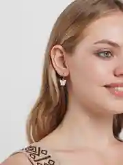 Белый серьги "Бабочки"