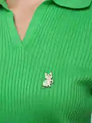 Белый брошь женская "Котик"