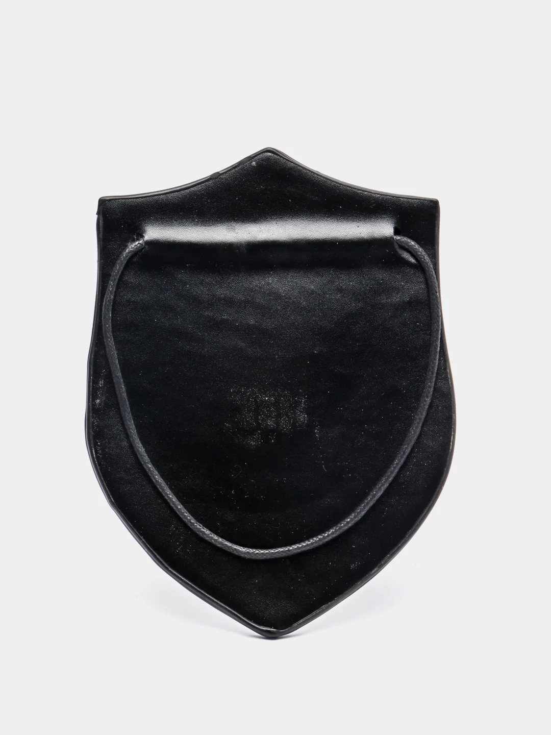 Белый подвеска в автомобиль. Вымпел в авто. Вымпел автомобильный на присоске. ПВО/ ГРУ/ ДШМГ ФСБ