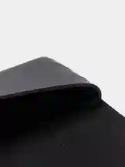 Черный футляр для очков