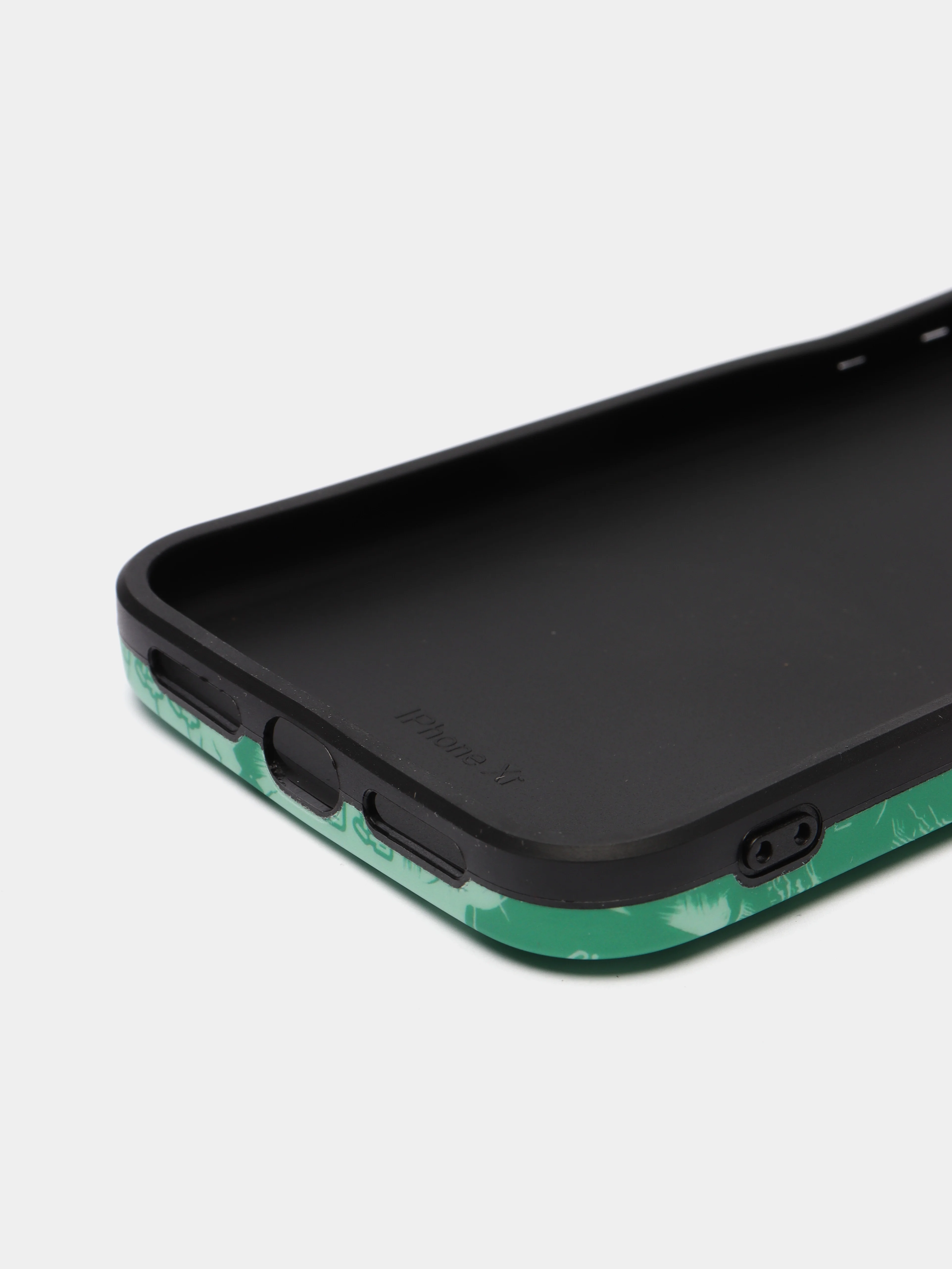 Бирюзовый чехол "Клинок, рассекающий демонов" на iPhone XR, 11, 12 mini, 12 Pro, 13, 13 Pro