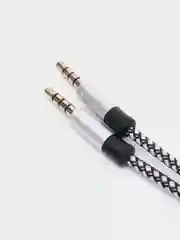 Белый аудиокабель AUX 3,5 мм jack, 1,5 м