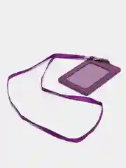 Фуксия бейдж с лентой