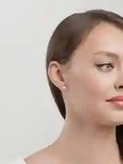 Серебряный серьги-гвоздики Swarovski Xuping