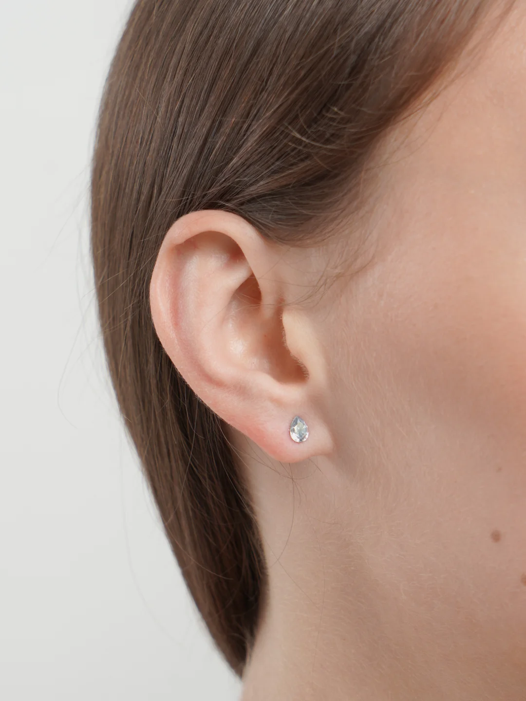 Серебряный серьги-гвоздики Swarovski Xuping