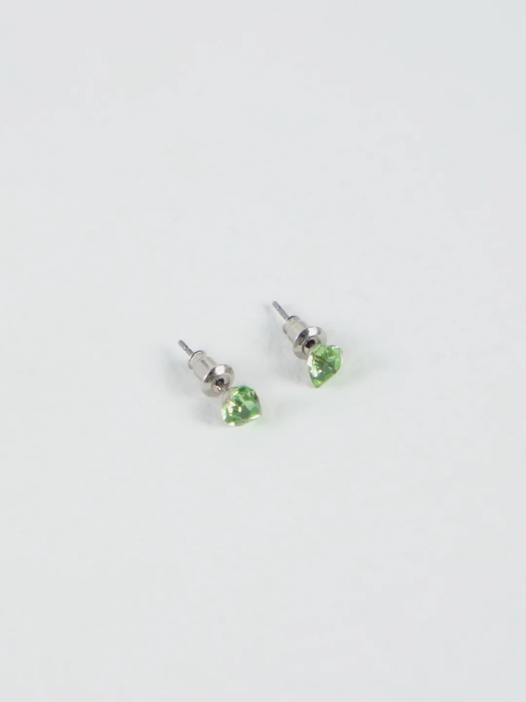 Лесной зеленый серьги-гвоздики Swarovski Xuping
