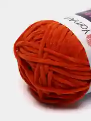 Оранжевый пряжа плюшевая YarnArt "Dolce Baby", 100% микрополиэстер, 50 г, 85 м