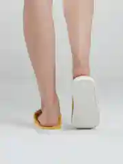 Желтый домашние тапочки женские