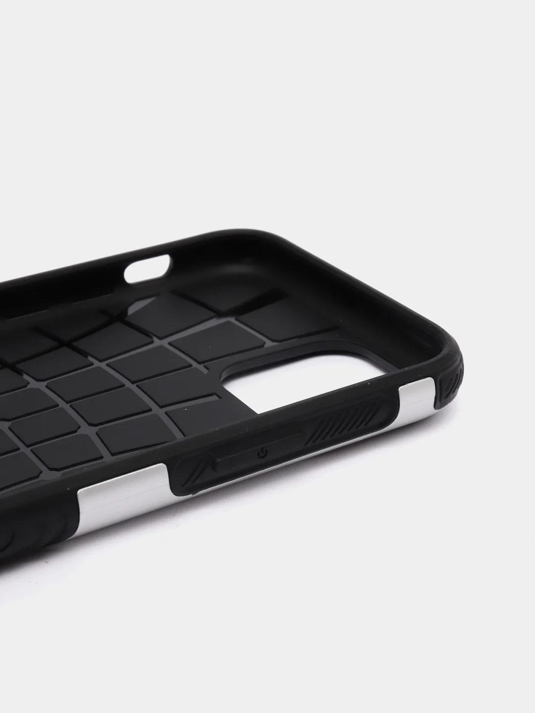 Серебряный чехол для iPhone 11 Pro