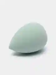 Бирюзовый спонж для нанесения макияжа