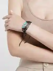 Серый браслет