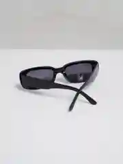 Черный очки солнцезащитные