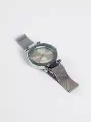 Часы наручные женские на ремешке