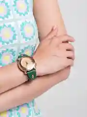 Зеленый часы наручные