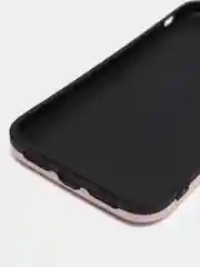 Розовый чехол силиконовый на iPhone 11 12 Айфон 11 12