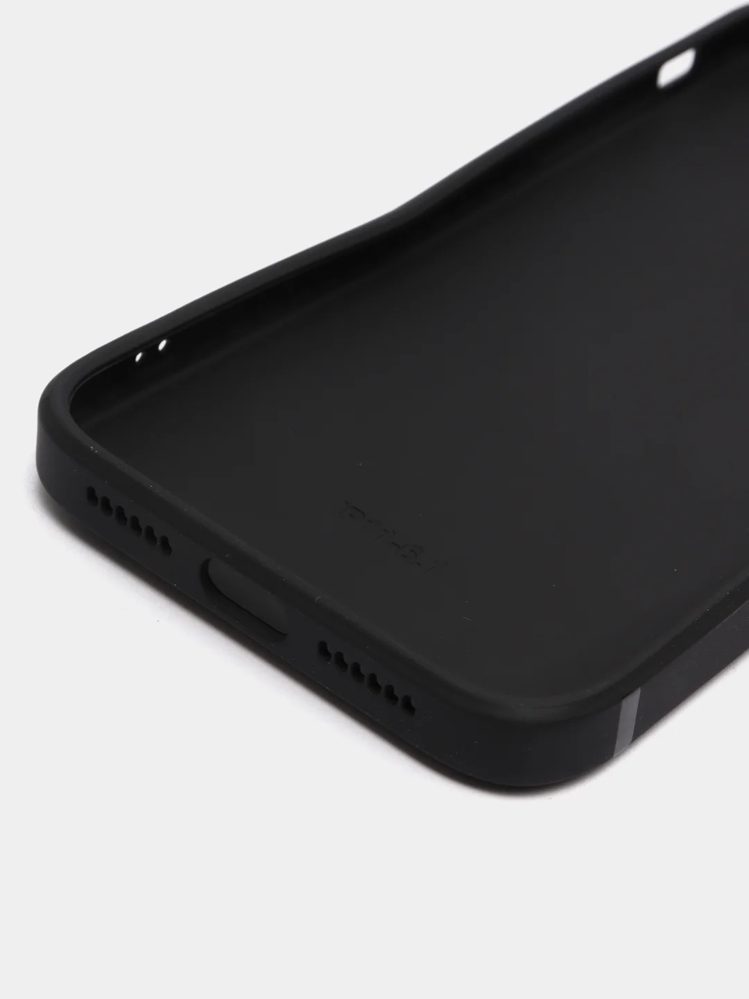 Багровый чехол силиконовый на iPhone 11 12 Айфон 11 12