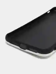 Молочный чехол силиконовый на iPhone 11 12 Айфон 11 12