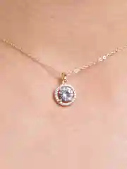 Золотой цепочка с подвеской