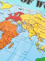 Черный набор солдатиков и военной техники