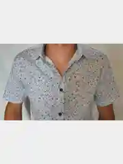 Мужская рубашка