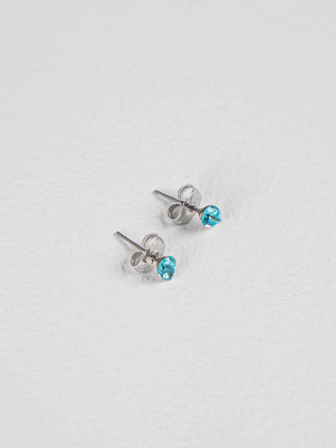Багровый серьги-гвоздики Swarovski Xuping