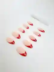 Красный накладные ногти с дизайном