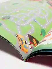 Книга-игра "IQ занималки. Ходилки и путаницы"